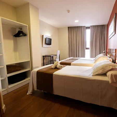 Hotel Gce 2*