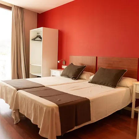 Hotel Gce 2*