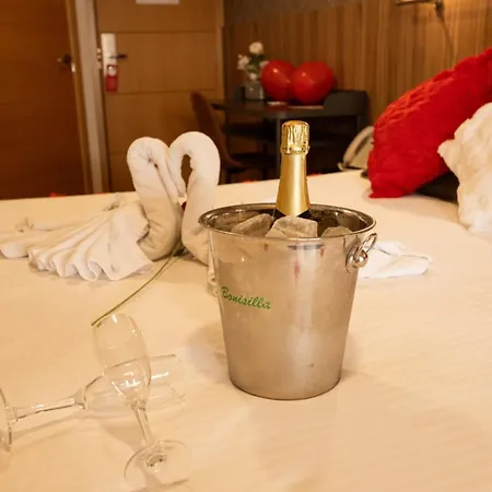 Hotel Gce 2*