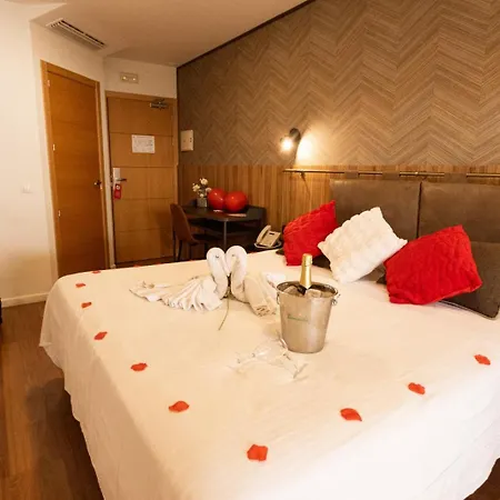Hotel Gce 2*
