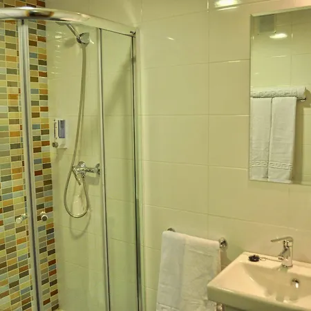 Gce Hotel 2*